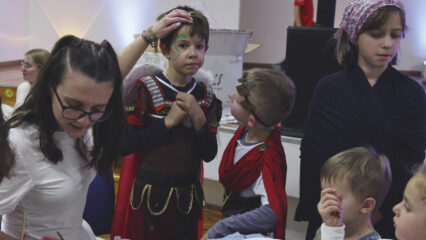 Párty všetkých svätých (115/124)